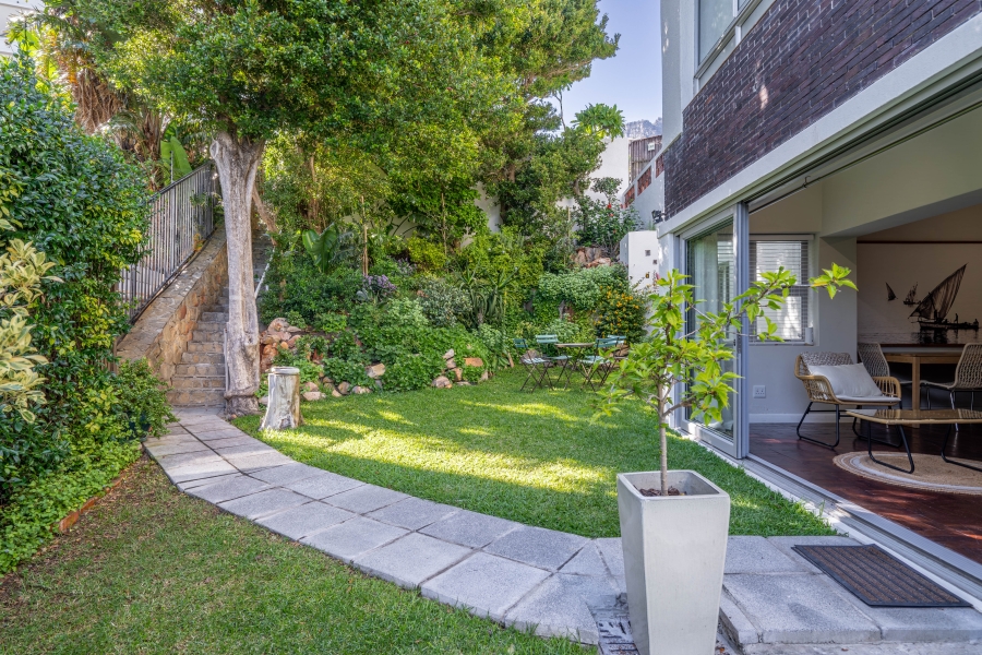 1 Bedroom Property for Sale in Camps Bay Western Cape